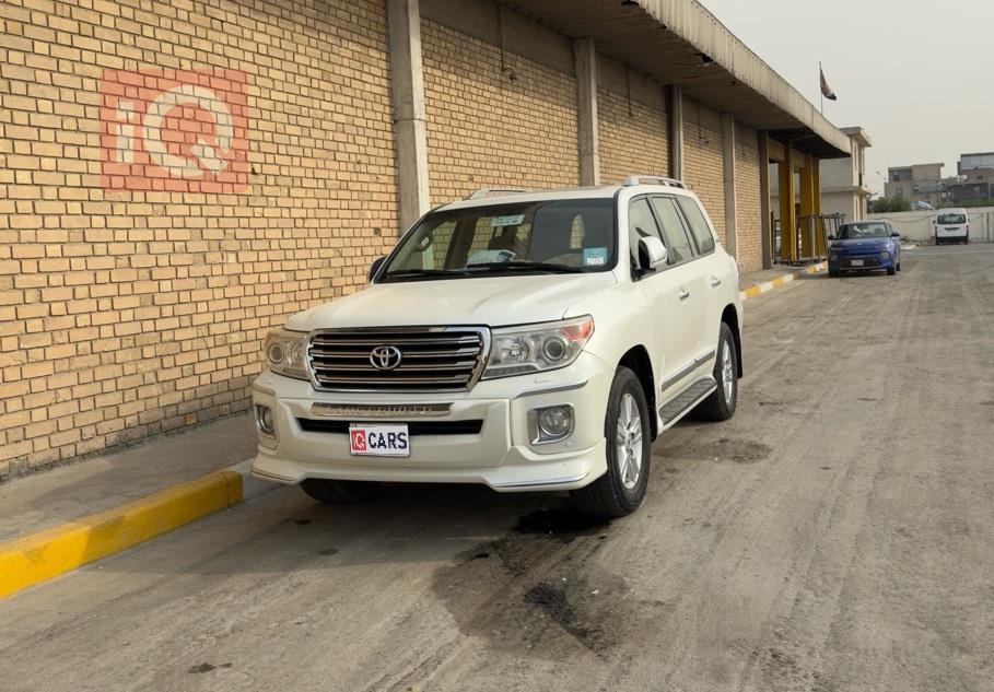 تويوتا لاندكروزر